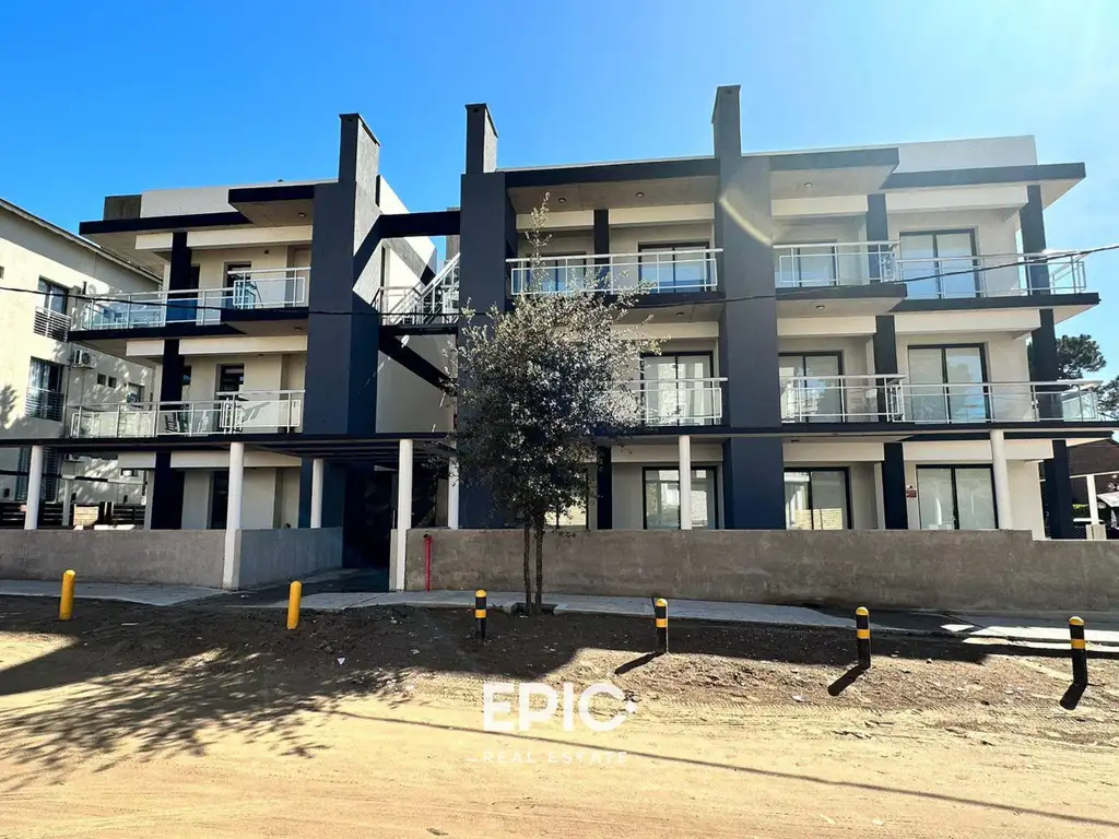 Venta departamento Pinamar centro - Acepta vehículo o financiación