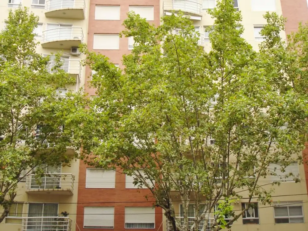 Departamento - Venta - Argentina, Capital Federal - Av. Montes de Oca 1600