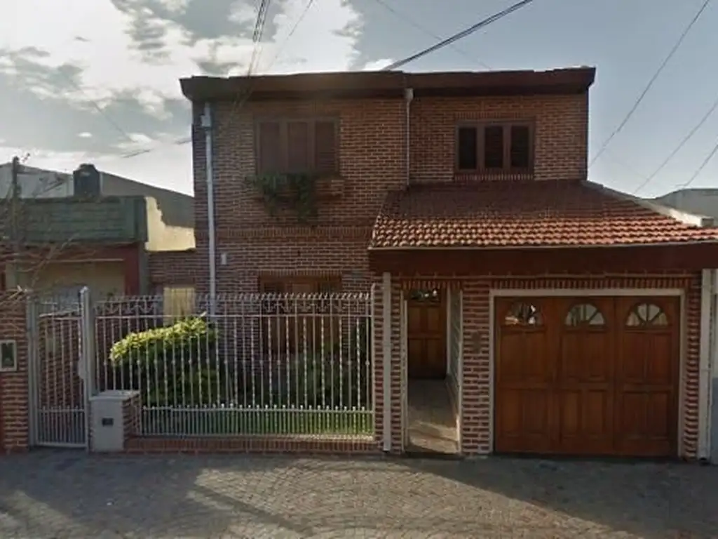 Casa de 5 ambientes en venta