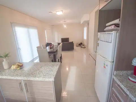 Casa en Venta - 3 dormitorios - USD 332.000