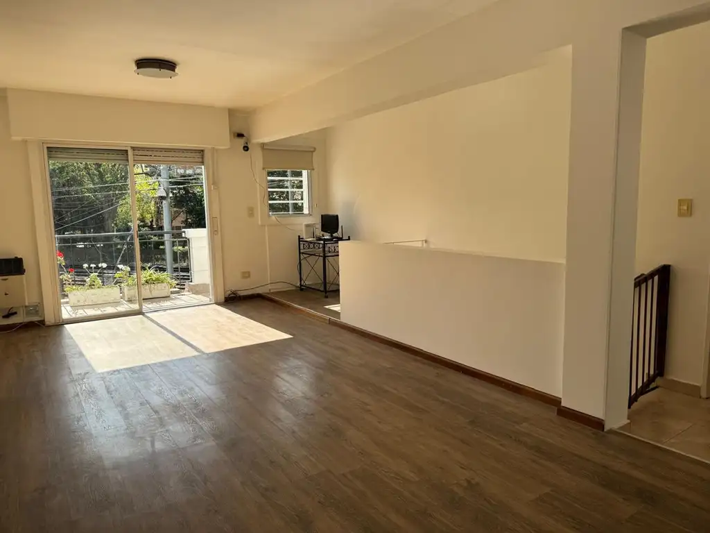 Venta PH 3 amb luminoso + balcón Villa del Parque