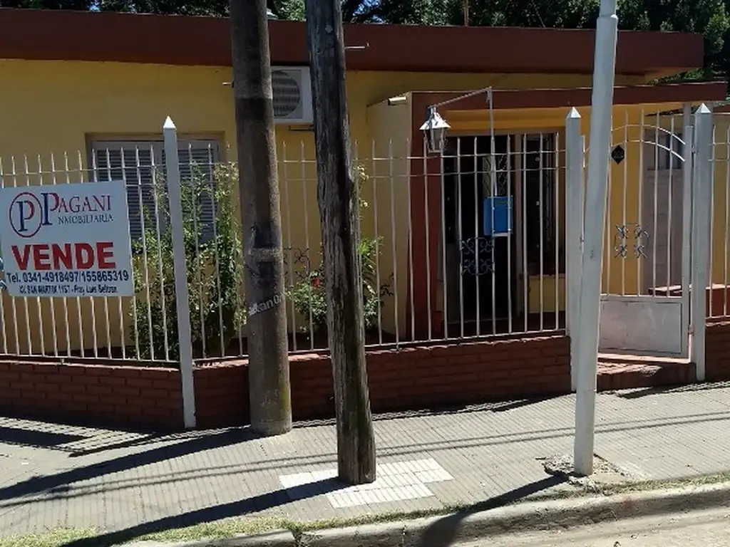 VENTA CASA EN CAPITAN BERMUDEZ, EXCELENTE UBICACION