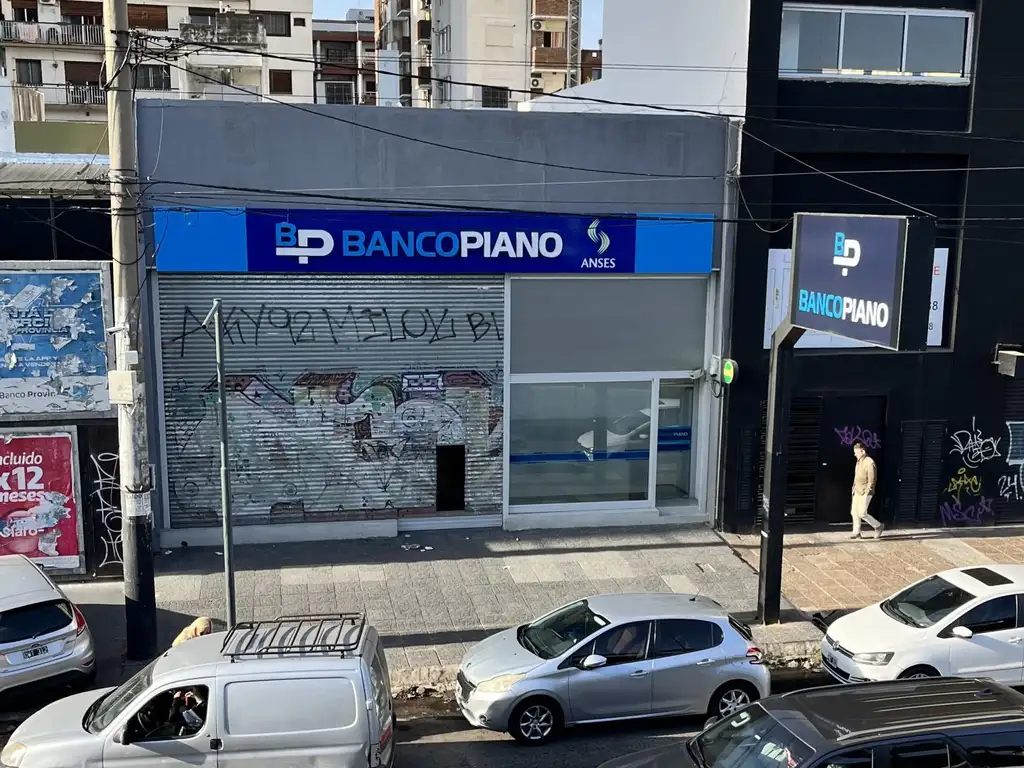 Local - Venta - Argentina, Ramos Mejía - Av. Rivadavia 14300