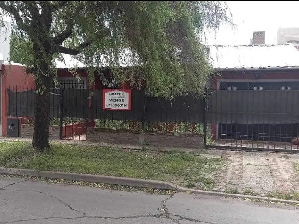 Casa dos dormitorios apto crédito, castelar Sur