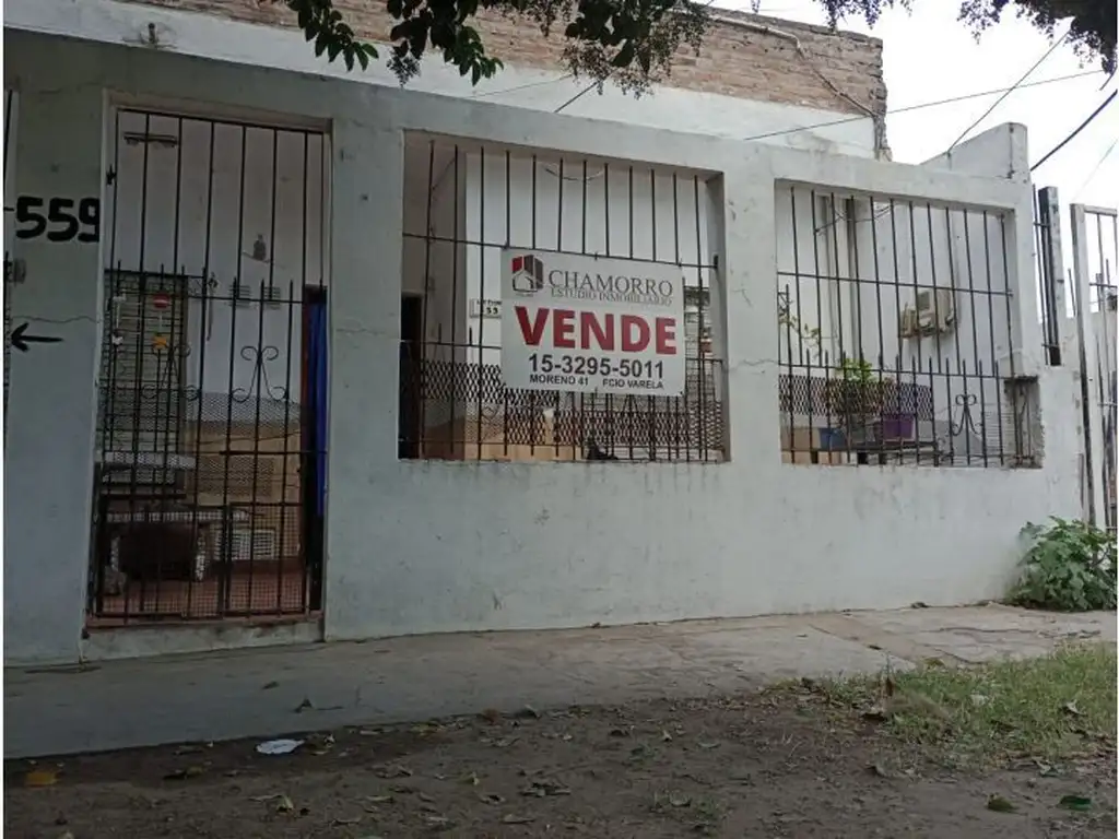 CASA EN VENTA DE 3 AMB .BOSQUES