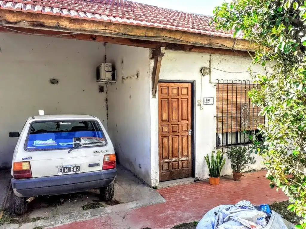 Casa en Venta en Zarate - 4 ambientes