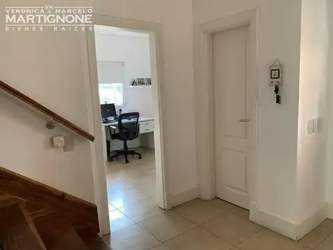 Casa en Venta con cochera