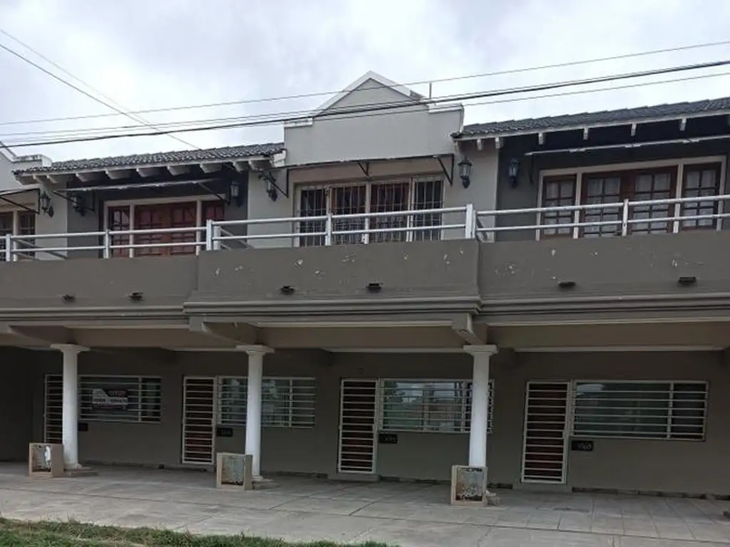 Duplex en venta - 2 habitaciones 1 baño - 80mts2 - Necochea