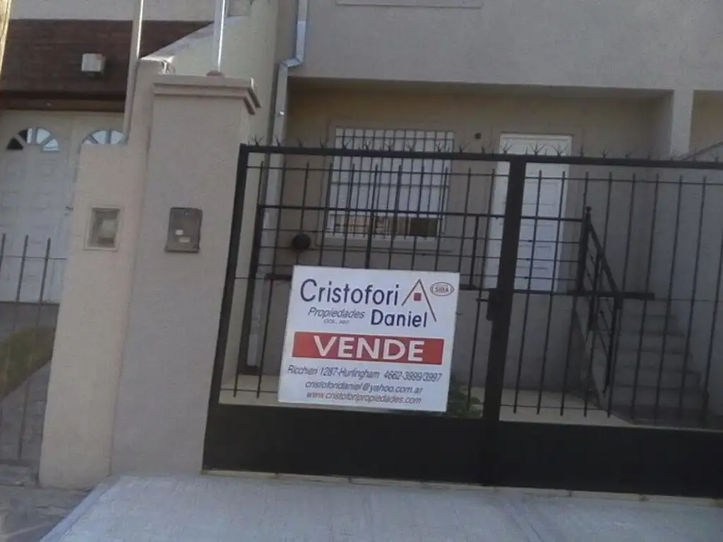 DUPLEX EN VENTA A ESTRENAR - HURLINGHAM