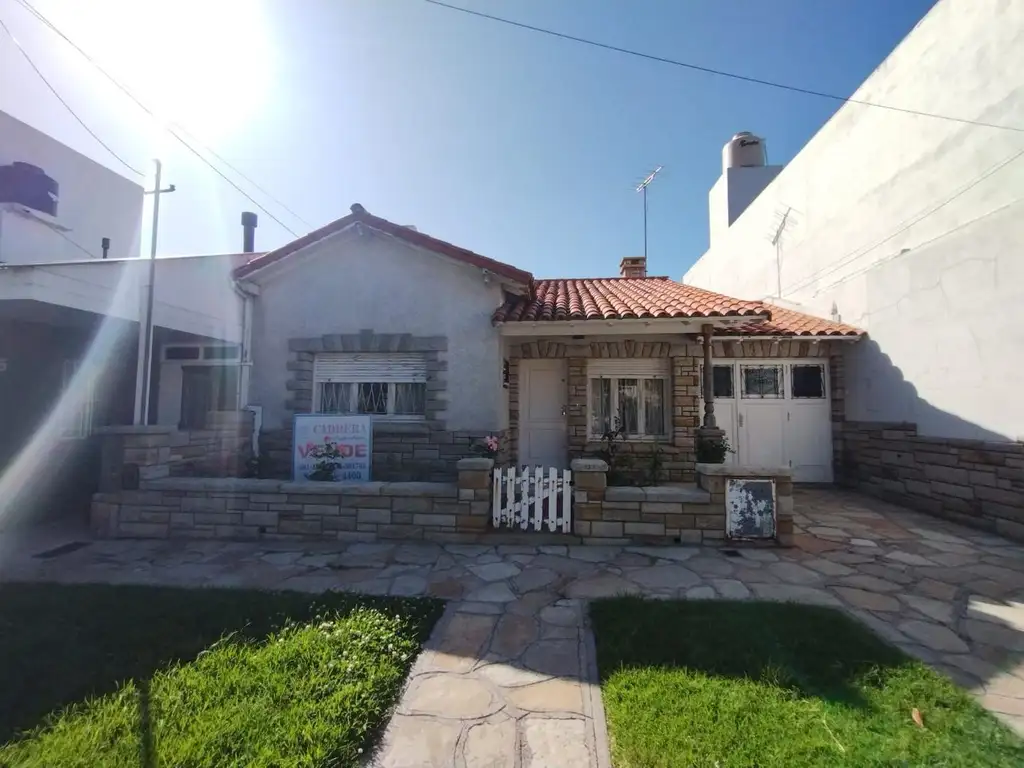 Chalet 3amb + Dpto 4amb. Villa Luordes.