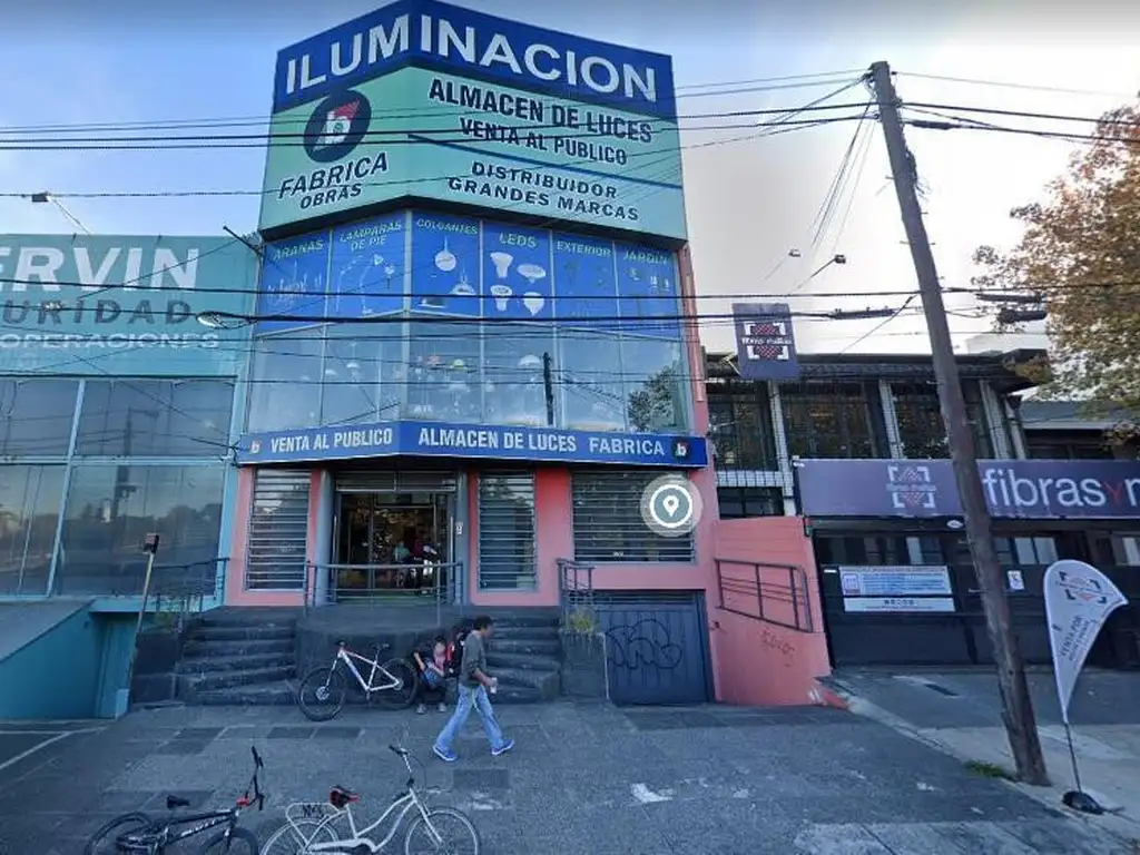 INMUEBLE COMERCIAL LOCAL CON OFICINA Y COCHERAS - VICENTE LOPEZ - FLORIDA -. COLECTORA PANAMERICANA