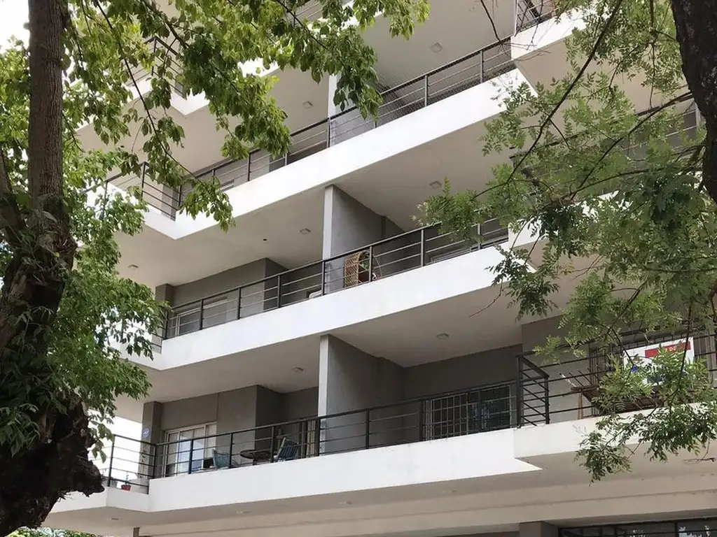 Venta depto 3 amb. Pilar Centro