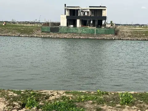 Lote en Venta A LA LAGUNA Los Puentes  Nordelta