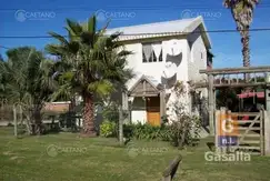 Casa en venta en El Chorro a 200 mts del mar