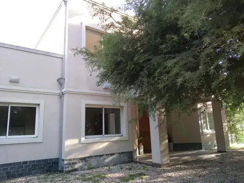 Villa Olivos en Venta Garin, Escobar, Buenos Aires, Argentina - Foto 0