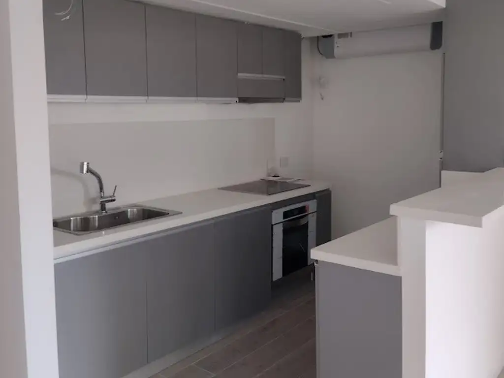 Departamento  en Venta en San Isidro Central, San Isidro, G.B.A. Zona Norte