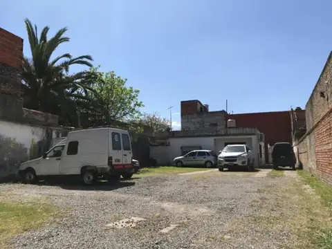 PROPIEDAD EN LOTE DE 535M2 - IDEAL EMPRENDIMIENTO