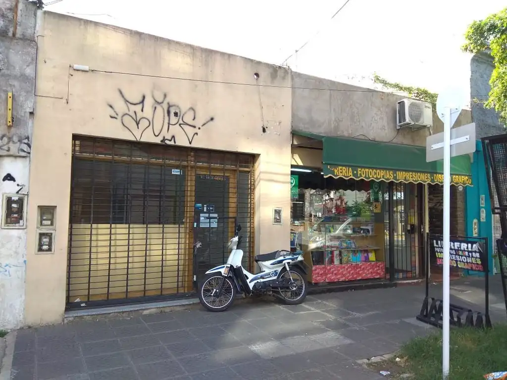 oportunidad Venta en Block de 2 Locales comerciales con vivi