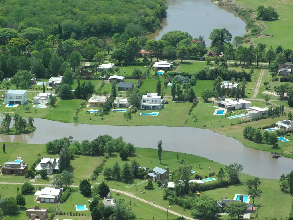 Terreno en Solares del Carcaraña - Oliveros