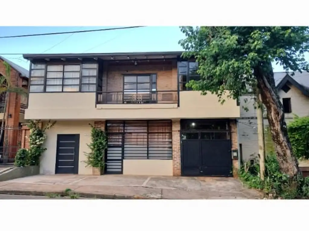 Casa en venta en Posadas- Misiones a metros de la costanera de la ciudad, a metros del centro Cívico, a metros del casco céntrico