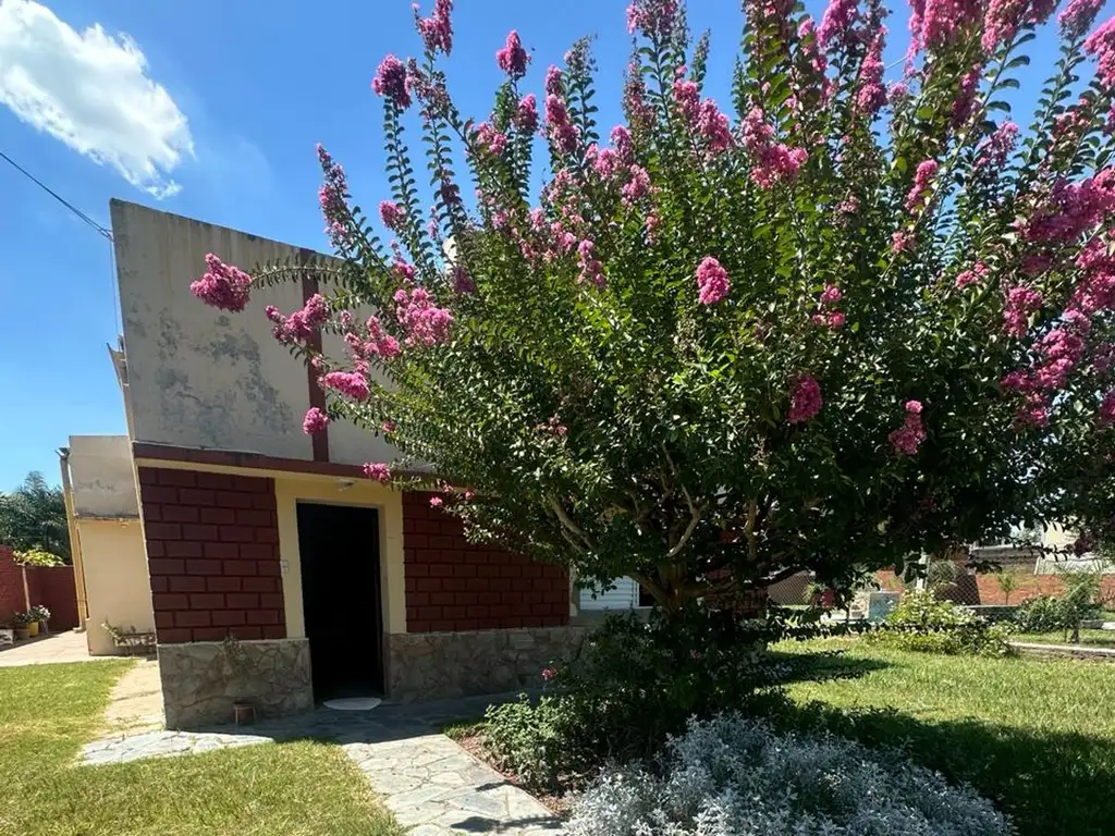 CASA EN ARROYO AGUIAR. IDEAL QUINTA