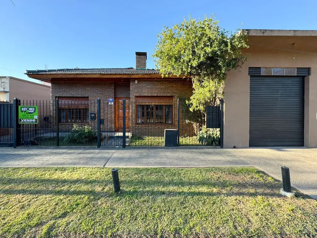 HERMOSA CASA A LA VENTA