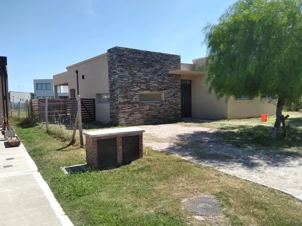 Casa en Venta en Barrio San Ramiro, Pilar Del Este