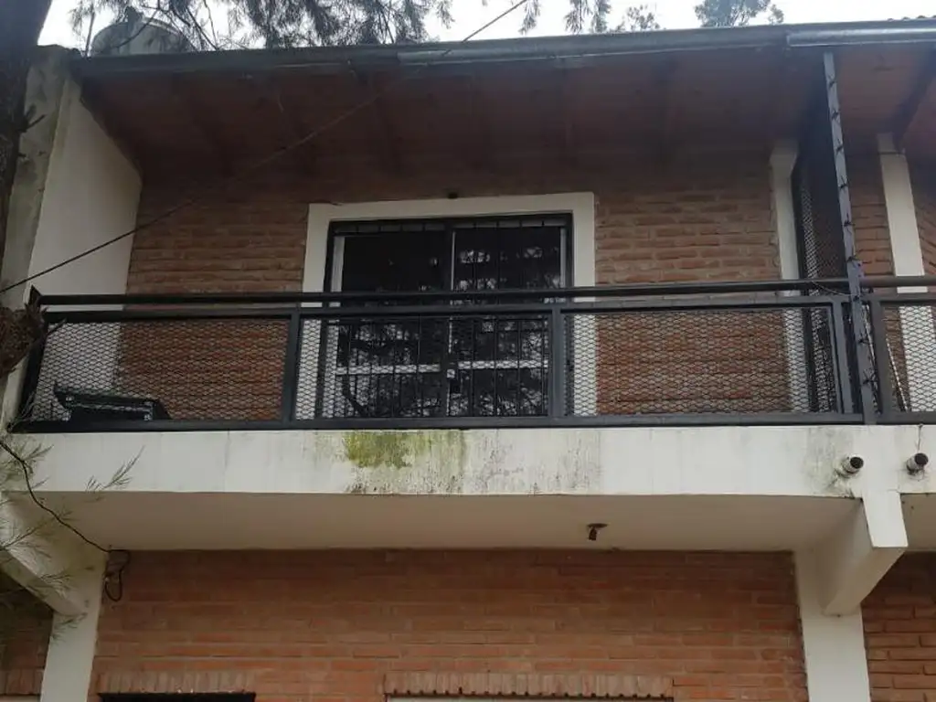 Duplex dos ambientes amplios en venta