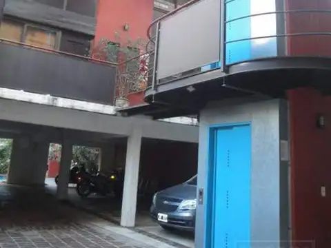 Departamento en Venta, ubicado en San Isidro, a 4 cuadras de Av. Centenario.