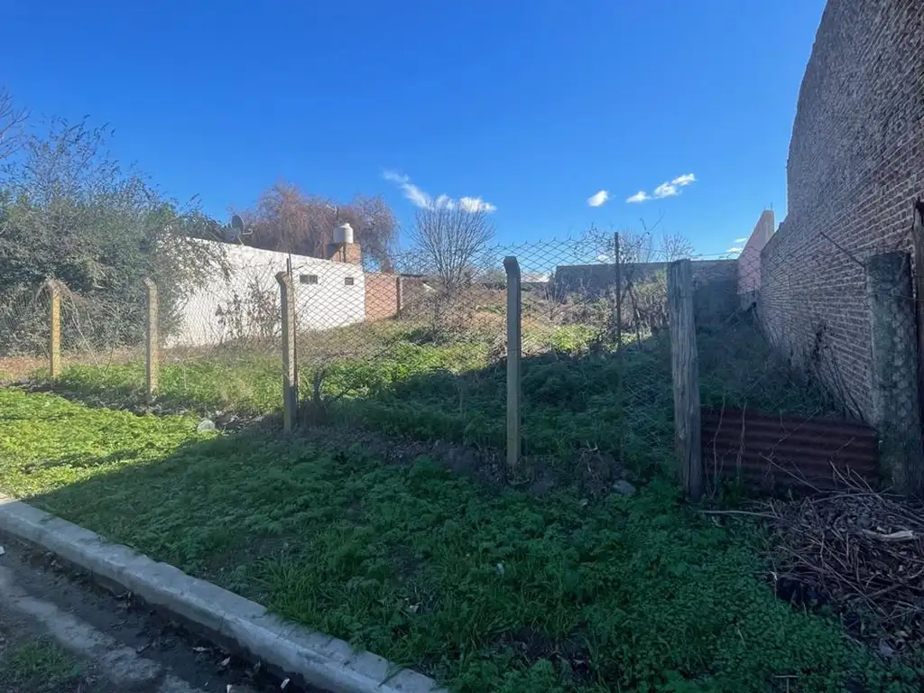 LOTE EN VENTA EN PERGAMINO