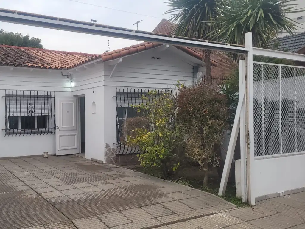 VENTA CASA 3 AMBIENTES BERNAL - QUILMES