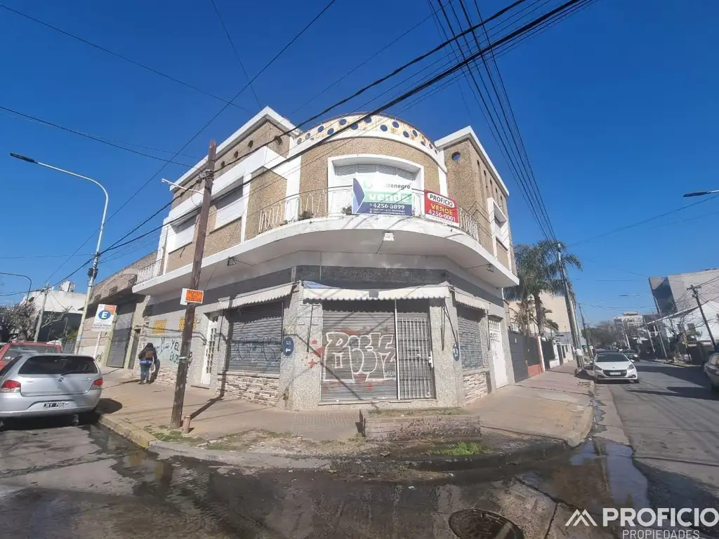 Local comercial en venta ubicado en Berazategui