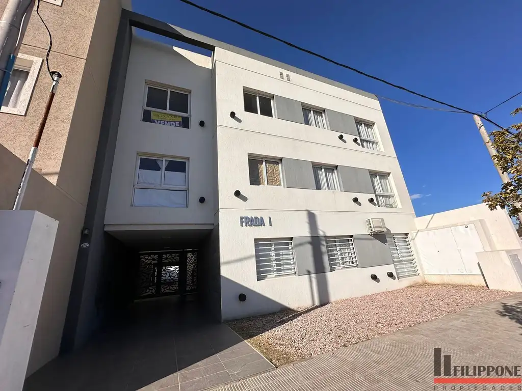 Departamento en venta de 1 dormitorio c/ cochera en Villa Floresta