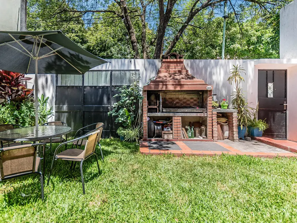 Gran Casa - Lote Propio en Agronomía