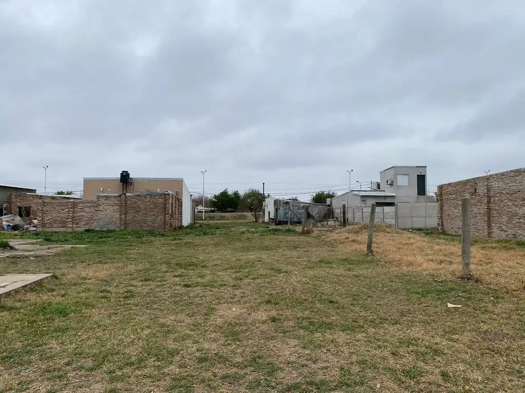 VENTA / LOTE / BARRIO 42 / RAFAELA