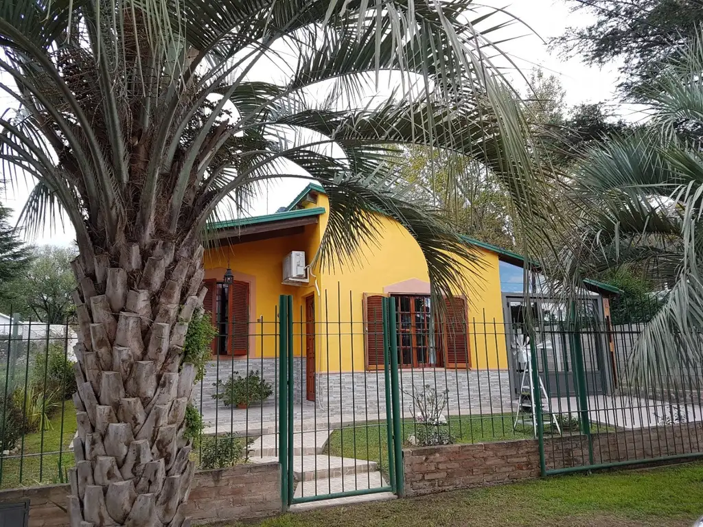 LINDA CASA + DEPARTAMENTO EN PLAYAS DE ORO, VILLA CARLOS PAZ, Cercana Al Río.