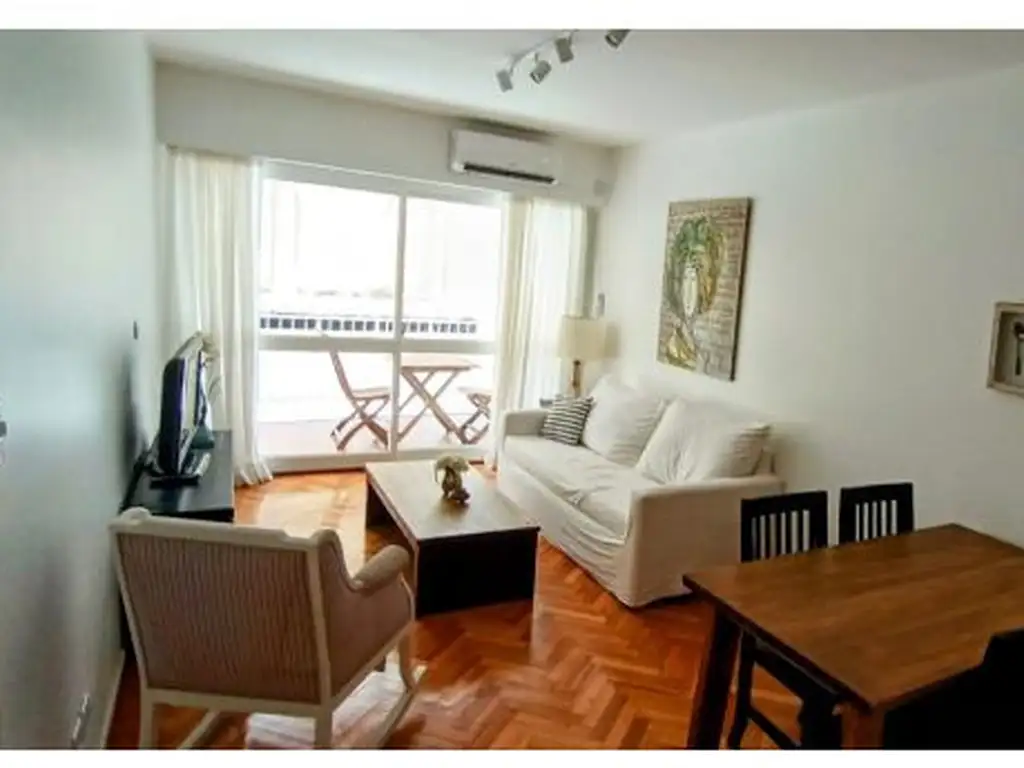 Palermo, Billinghurst 1500, 3 amb, 65m2, $ 650,000 + gastos. Expensas Noviembre 2024= $ 208,000...