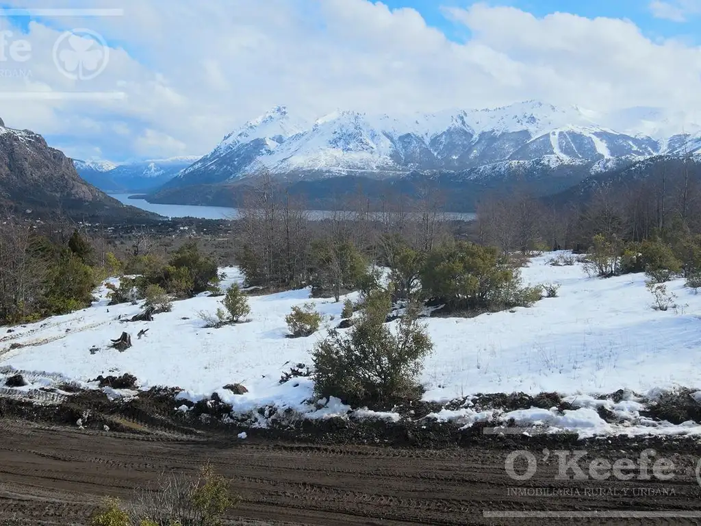 Terreno en venta vista lago en Arelauquen Golf Country Club