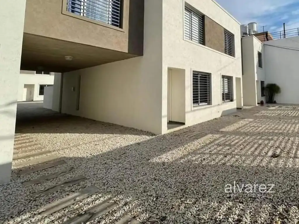 Venta Duplex 3 Ambientes En Ituzaingo