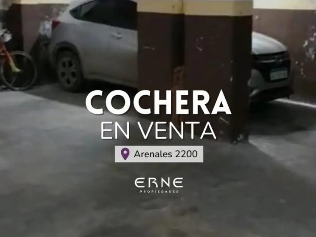 COCHERA A LA CALLE