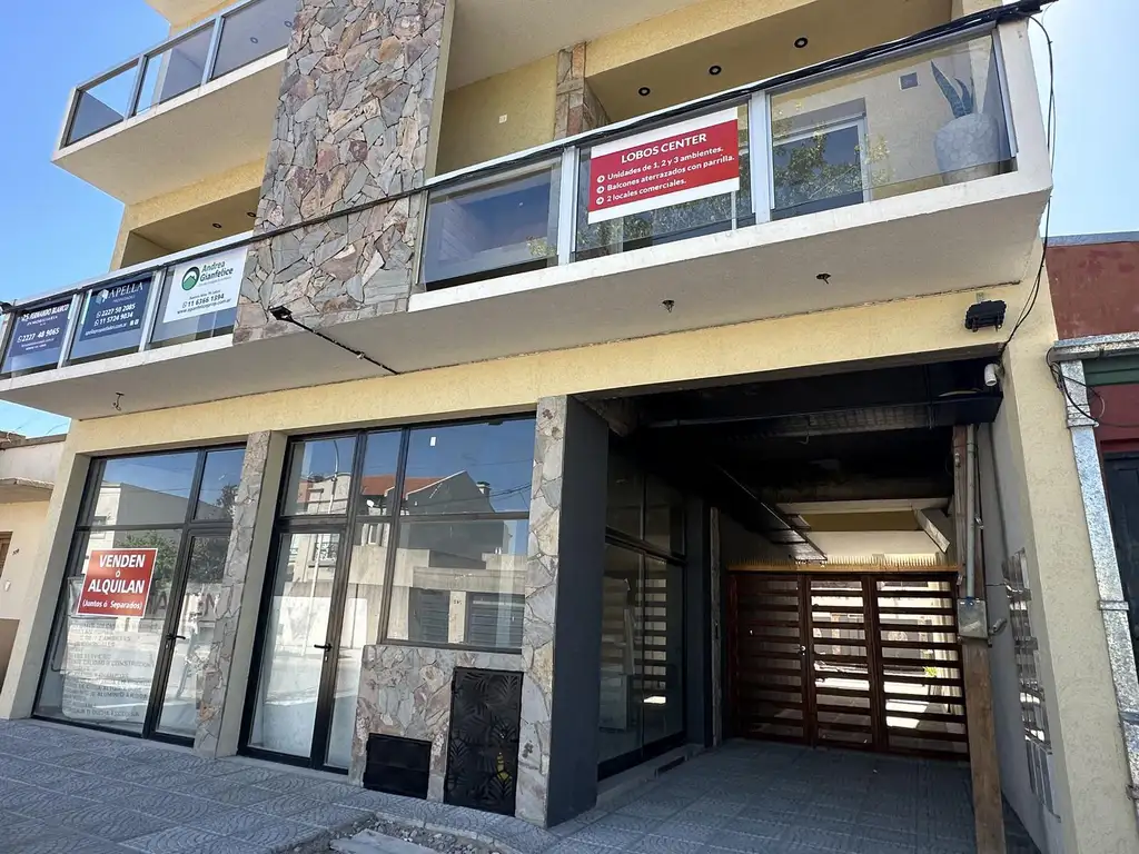 Venta Local comercial a estrenar en Lobos