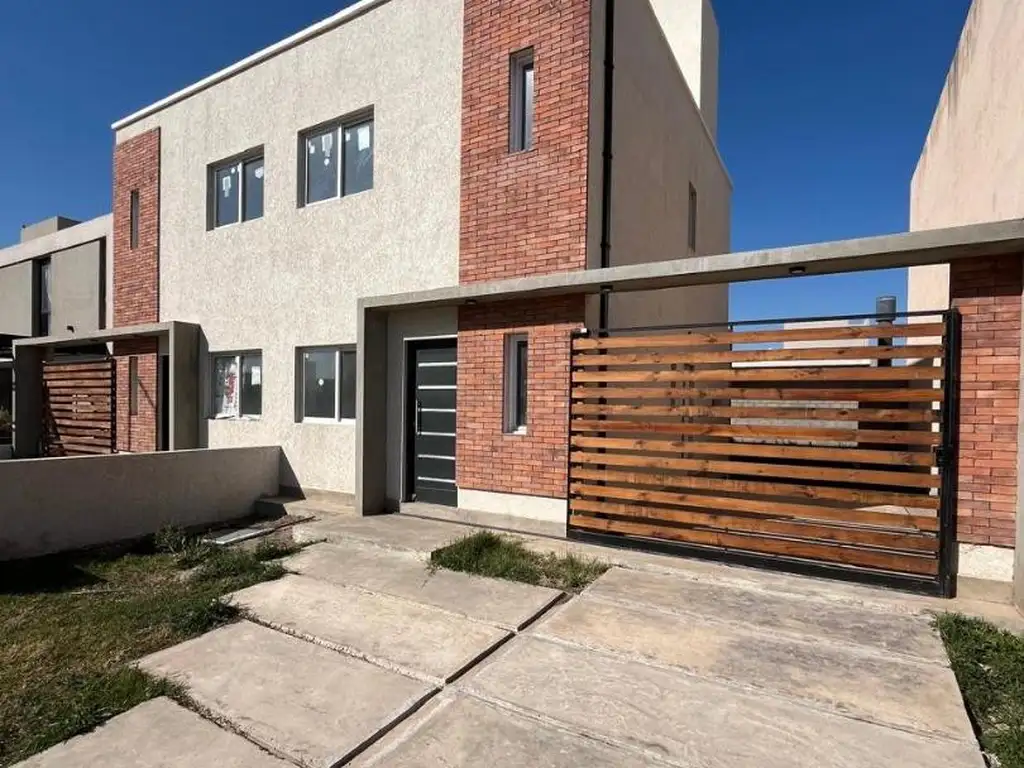 Se Vende Dúplex en San Ignacio Village a estrenar