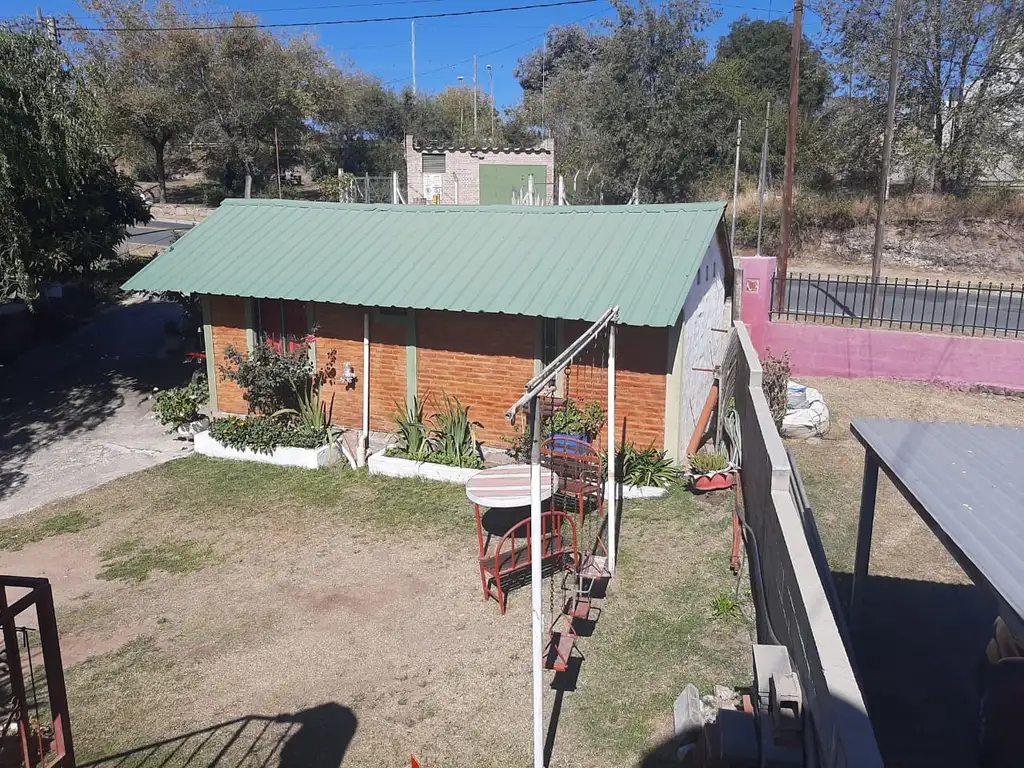 Casas a la venta en Tanti. (C205)