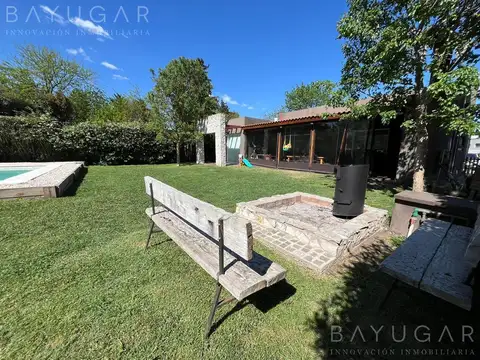 Exclusiva Casa en Barrio Sausalito, Pilar – Luminosa y con Amplias Comodidades