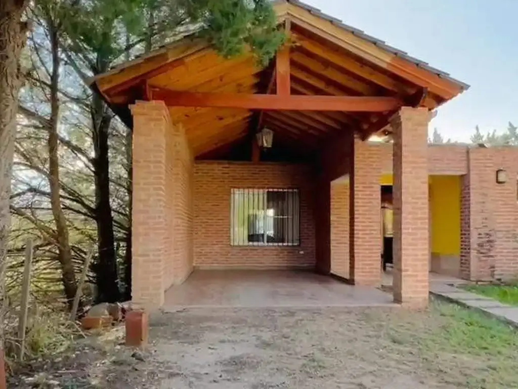 VENTA CASA EN NONO TRASLASIERRA CORDOBA 3 DORMITORIOS