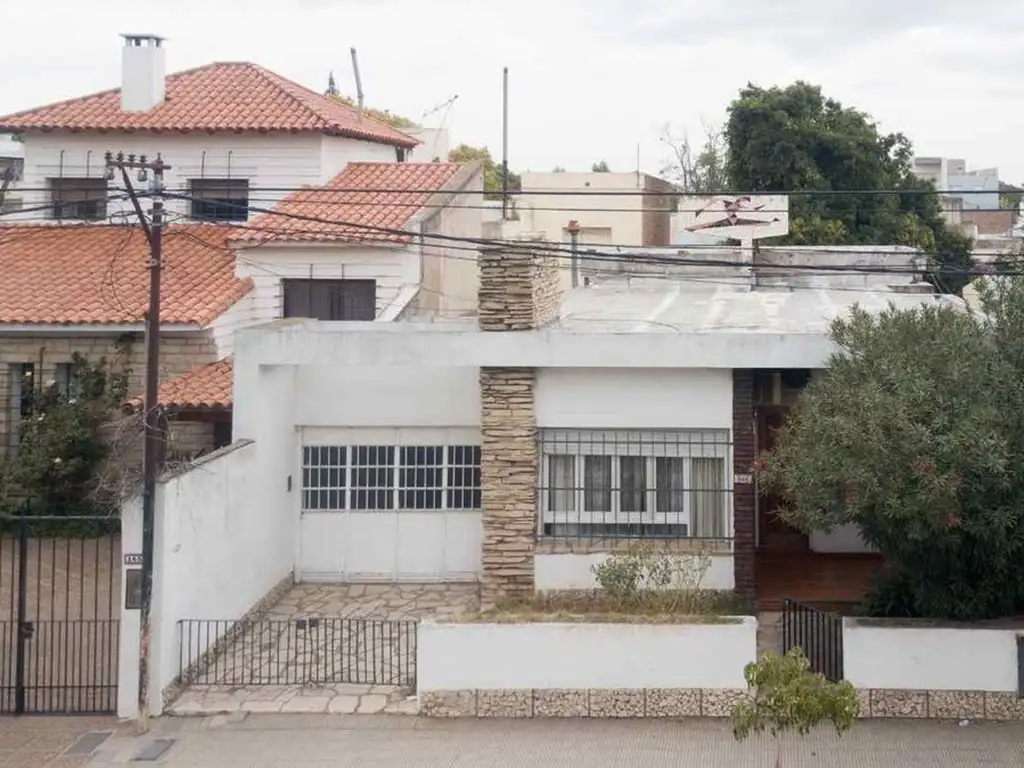 VENTA GRAN LOTE IDEAL DESARROLLO. ZONA R1 AE