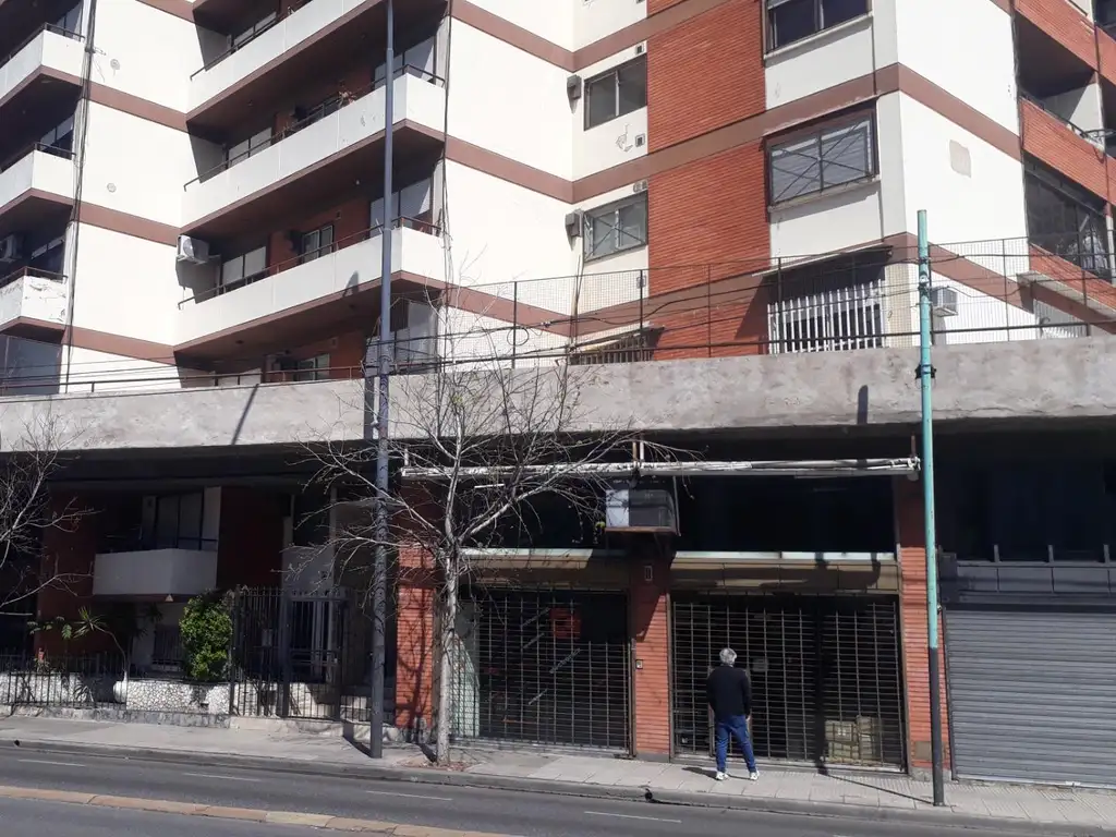 DEPARTAMENTO 2 AMB CTRA / FTE. C/PTIO 89M2