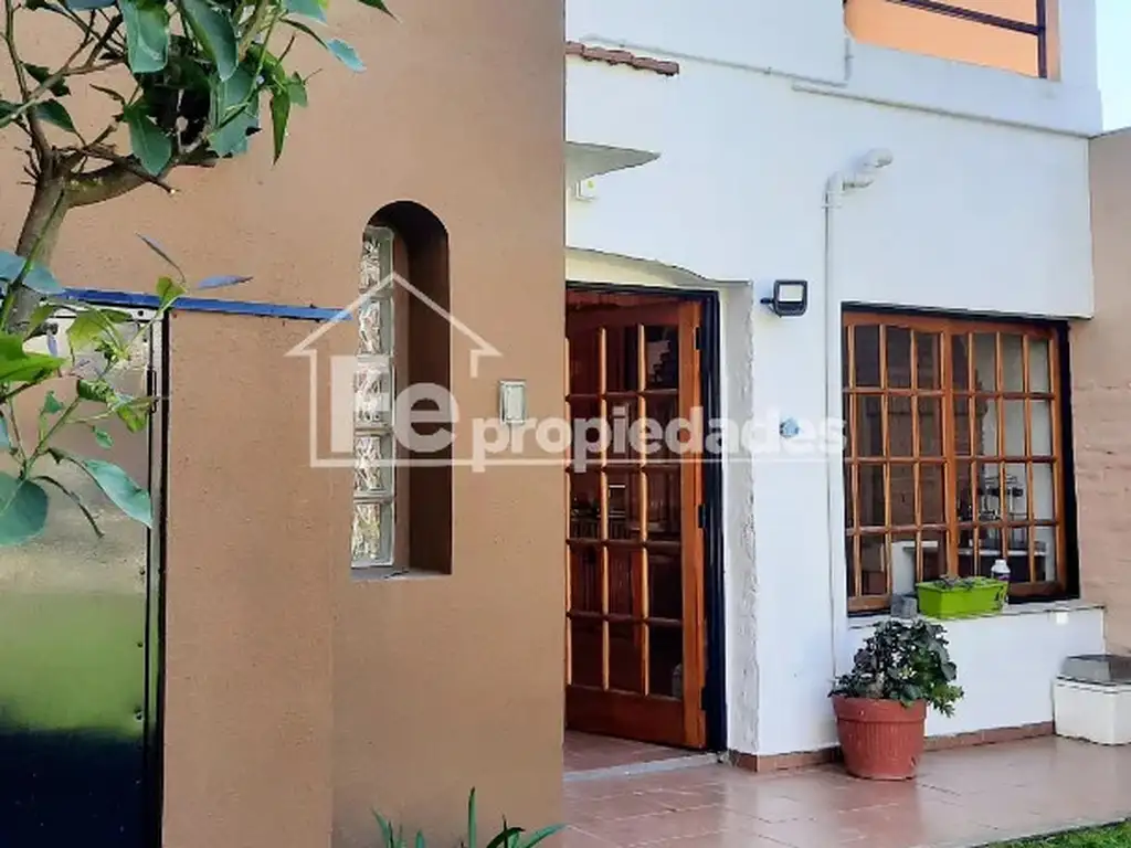 Venta casa 5 ambientes