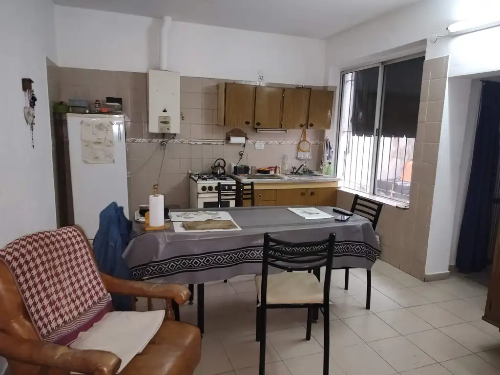 Oportunidad casa 2 dormitorios Belgrano