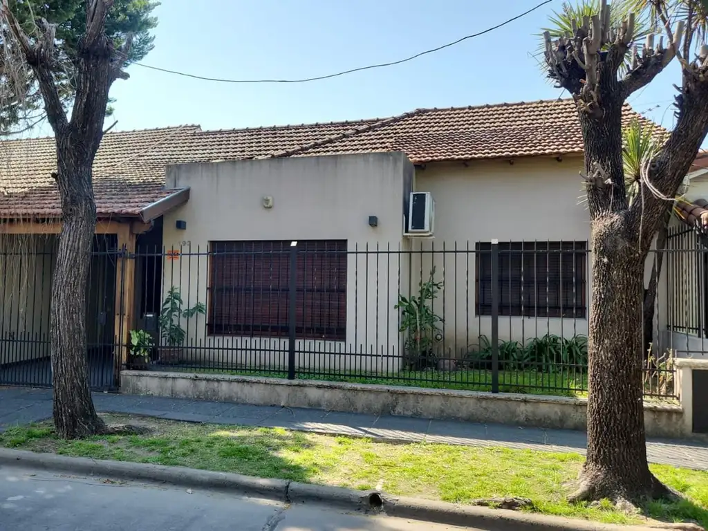 PH DE 4 AMBIENTES EN VENTA EN VILLA SARMIENTO